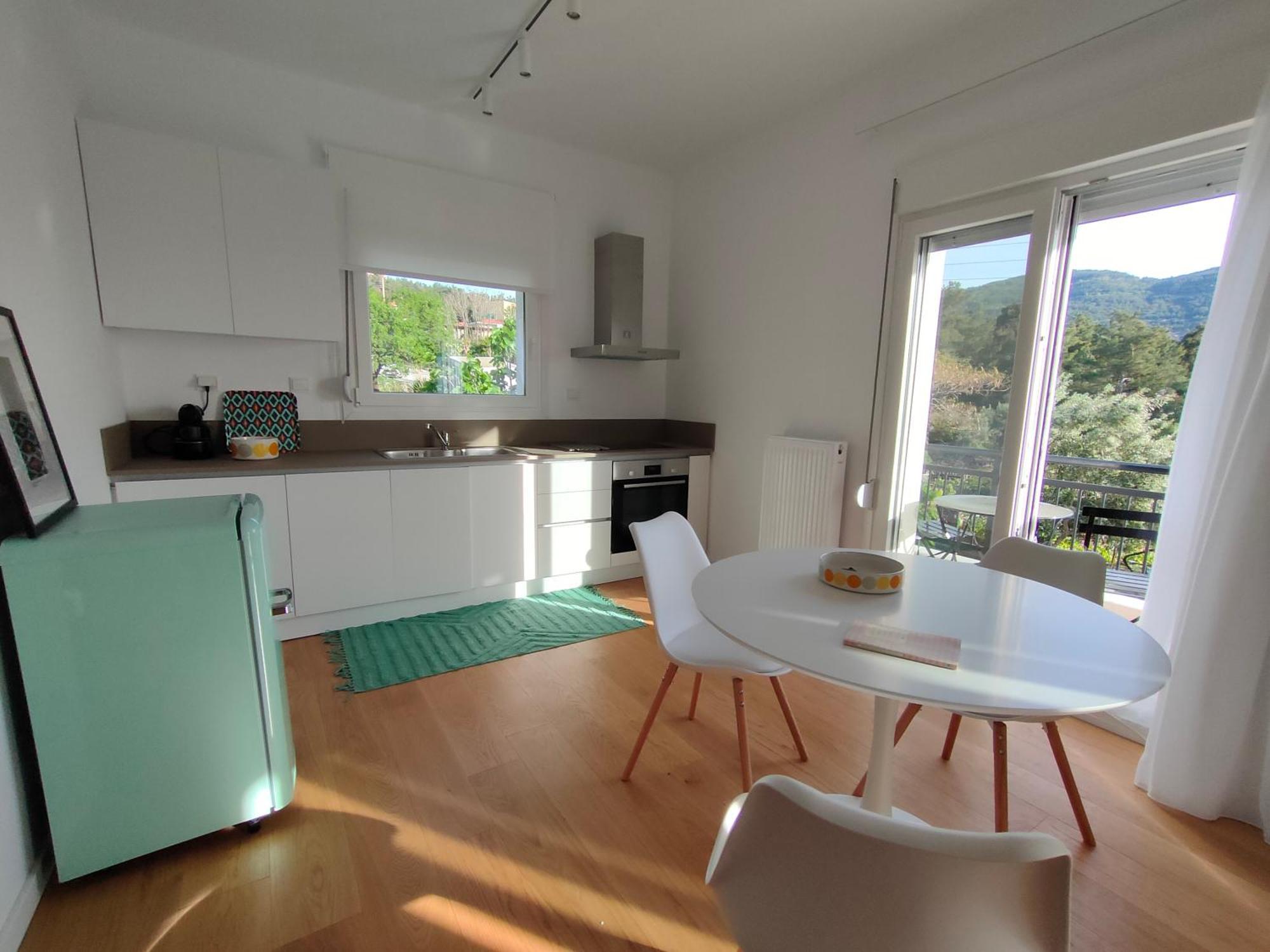 Beautifully Renovated Apartment In Kavala, Bright And Luminous Exterior photo
